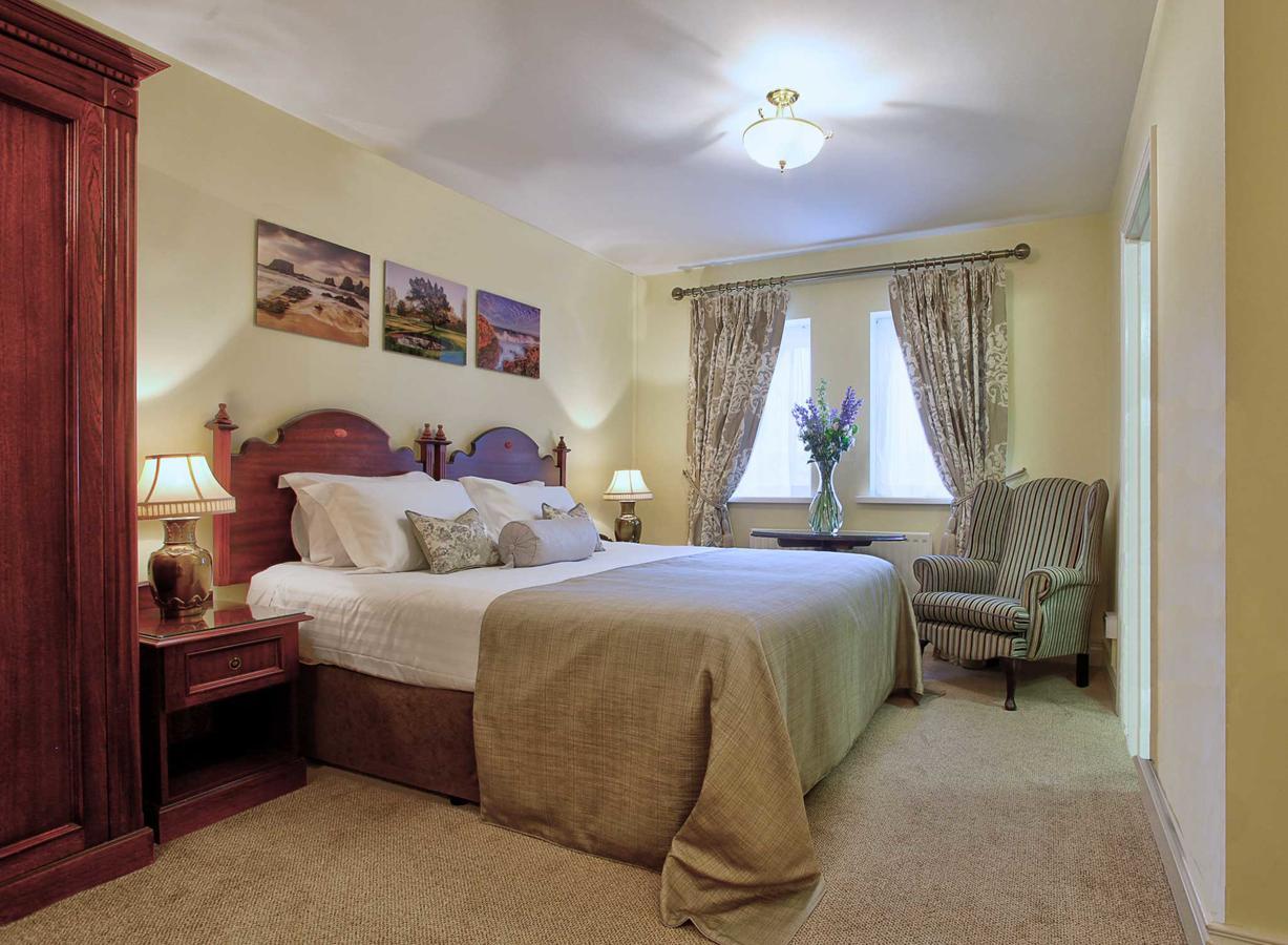 Tullyglass House Hotel Ballymena Værelse billede